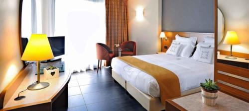 camera-classic-diana-majestic